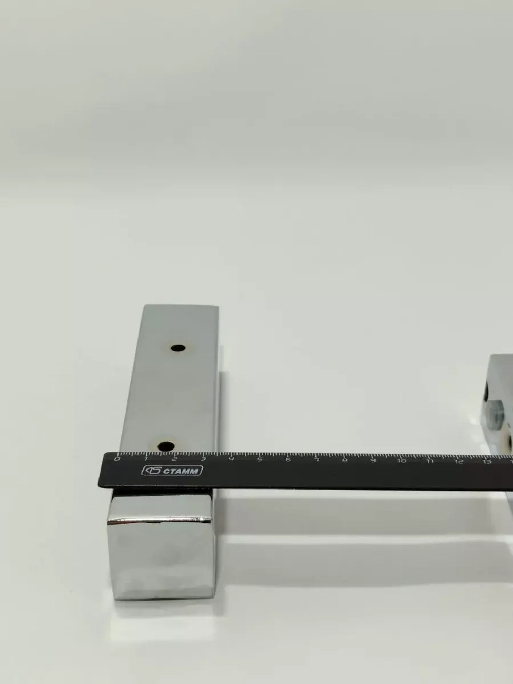 Мебельные ножки металлические под диван кресло тумбу комод