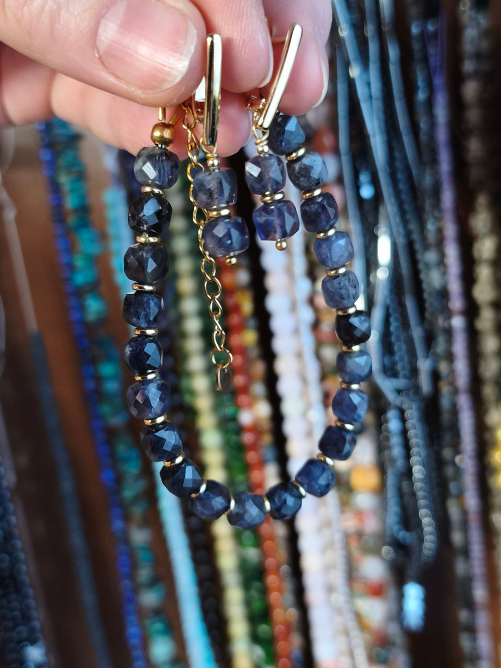 Иолит (кордиерит) природный, куб, огранка, 6.5 мм