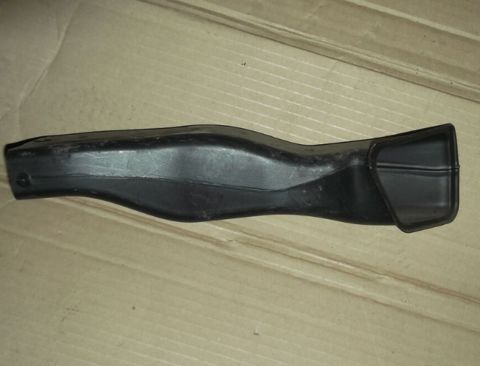 Воздушный канал середина б/у МАН ТГА 81619500319