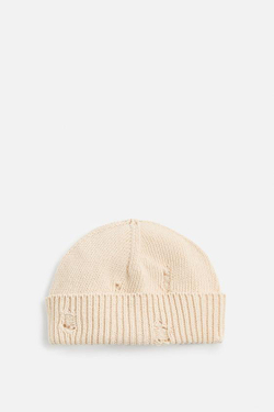 ZARA ТРИКОТАЖНАЯ ШАПКА С РАЗРЕЗАМИ, ЭКРЮ