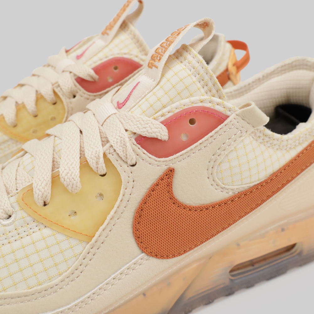 Кроссовки Nike Air Max 90 Terrascape Fuel Orange - купить в магазине Dice с бесплатной доставкой по России