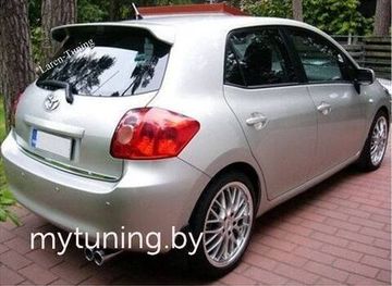 Спойлер Toyota Auris