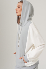 23151 Худи женский (серый / молочный)