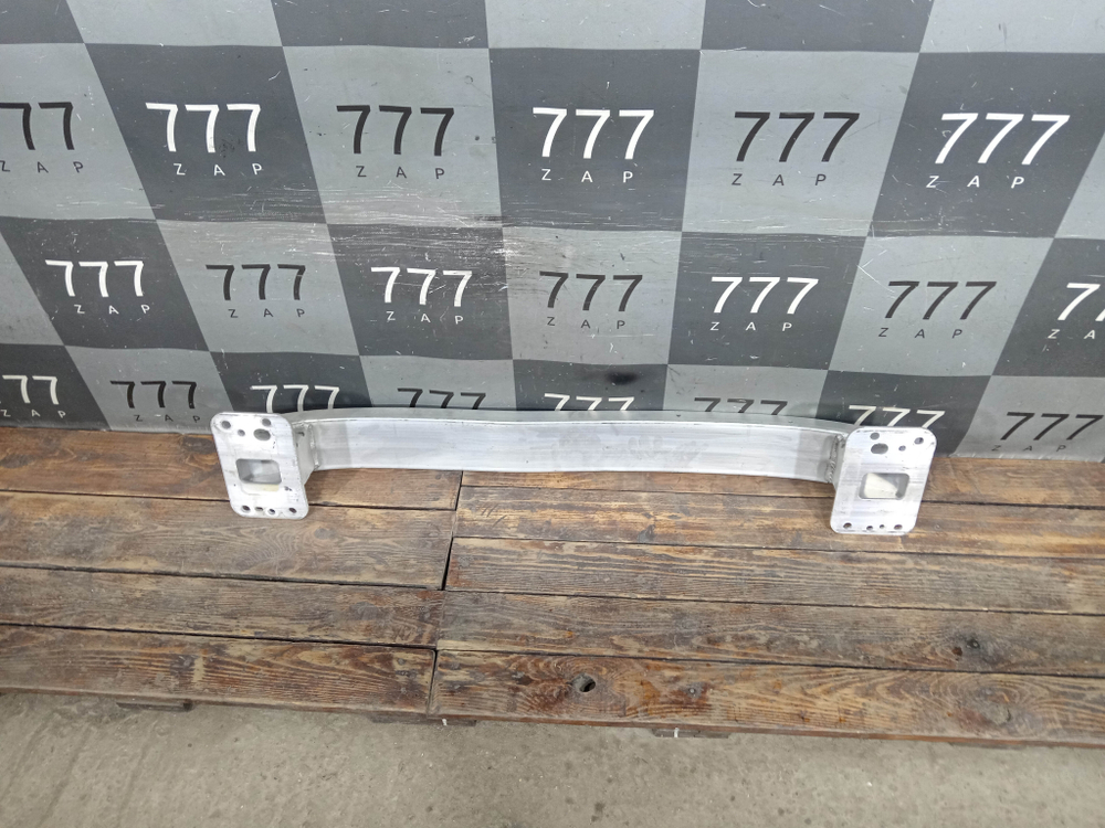 Усилитель переднего бампера Москвич 3 22-нв Б/У Оригинал 2803300U3400