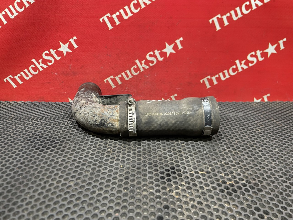 Патрубок системы охлаждения 2021г.