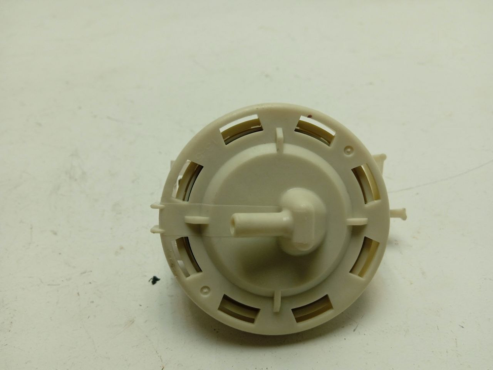 F2J3WS2W кт6 Датчик уровня воды (прессостат) для посудомоечных машин LG EBF63534901 б/у