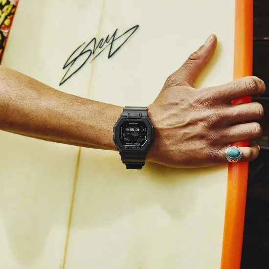 Наручные часы Casio GBX-100NS-1E