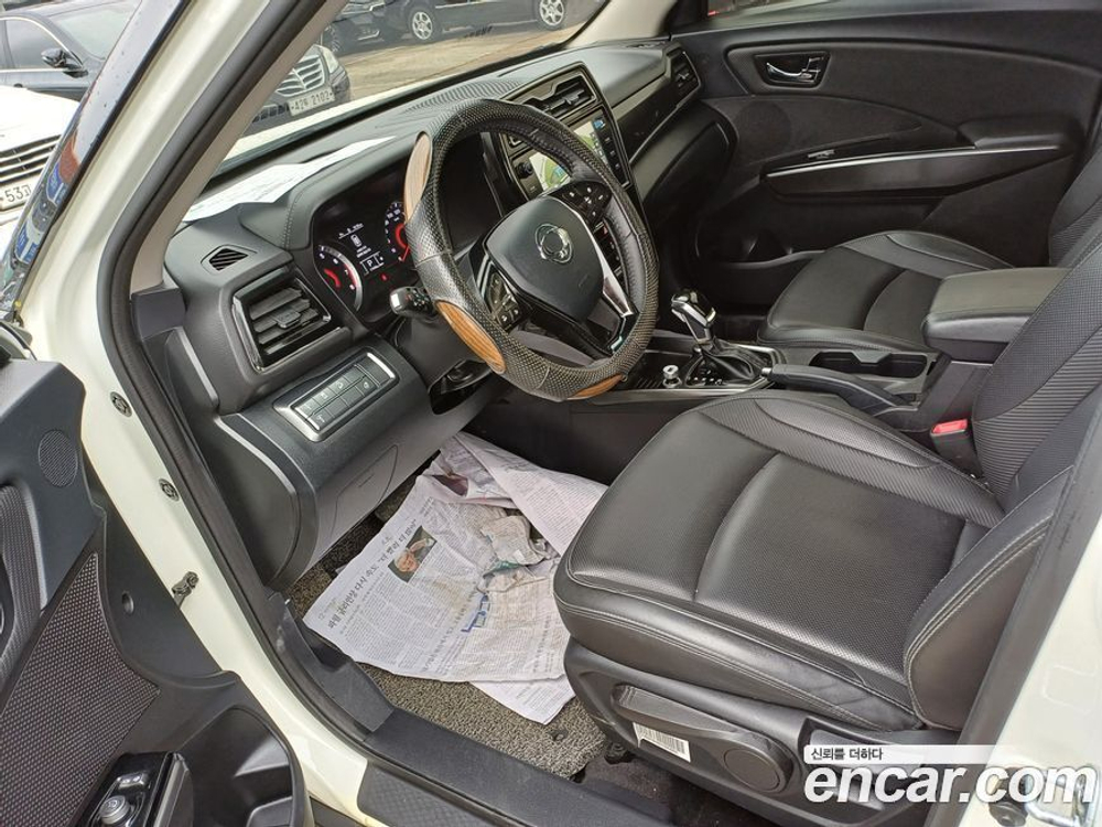 KG Mobility (Ssangyong) Very New Tivoli Бензин 1.5 2WD (11.2019)