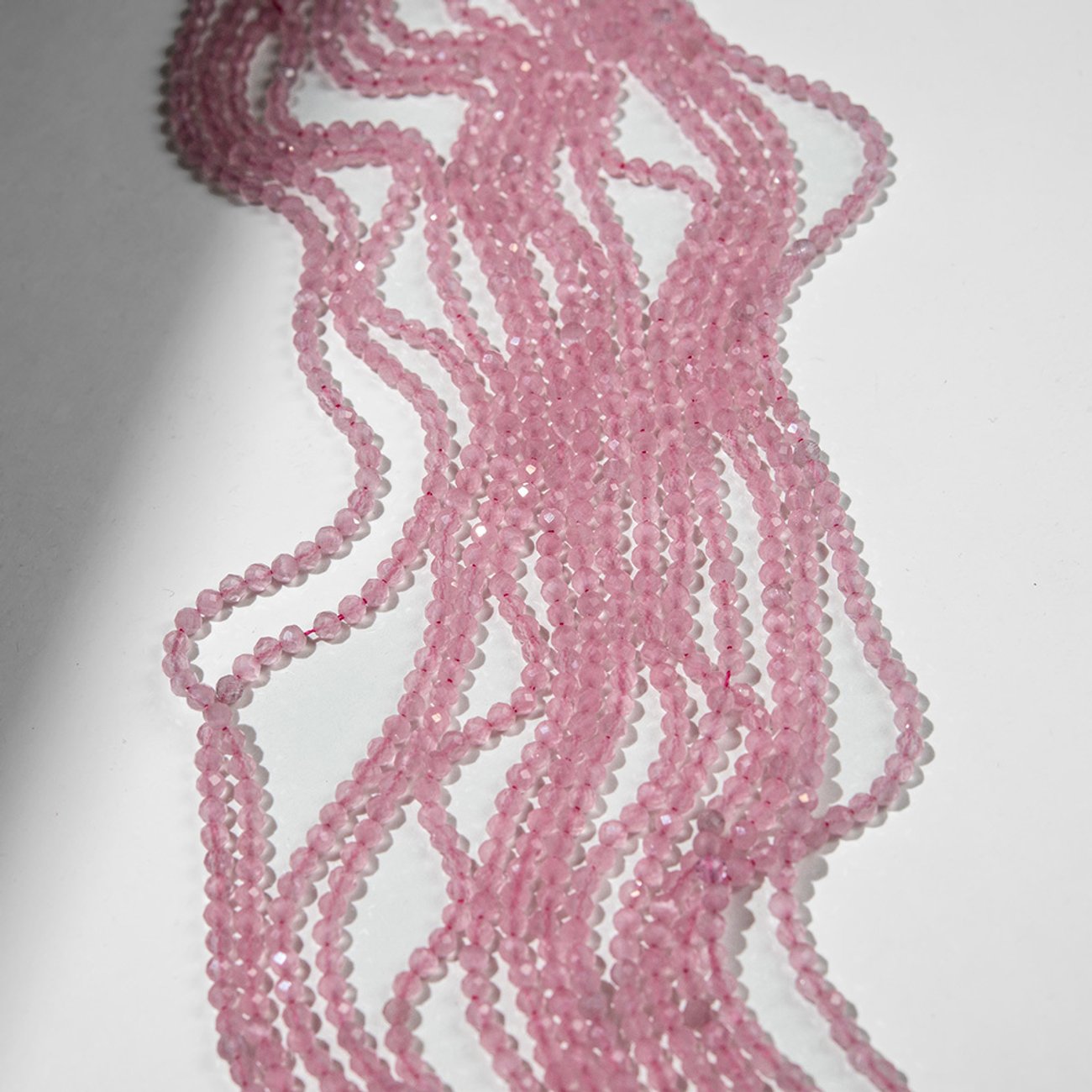 Селенит (имитация), оттенок "Rose Quartz" 3мм, шар, микроогранка