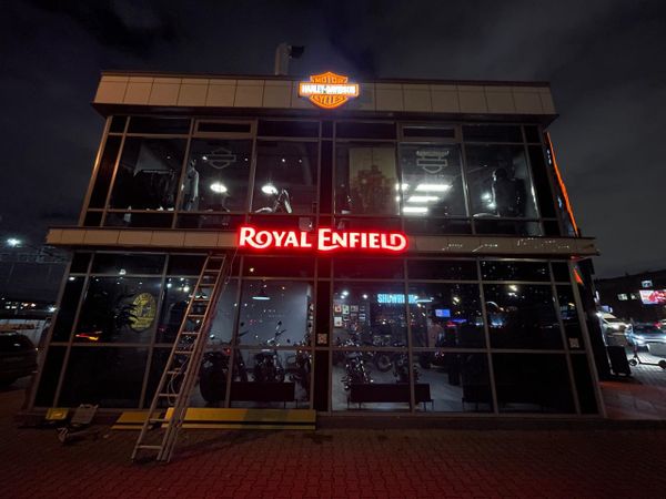 Открытие дилерского центра Royal Enfield Москва Открытие дилерского центра Royal Enfield Москва