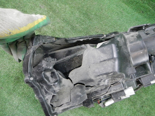 Фара правая Toyota Highlander 3 U50 (2016-2019) галоген