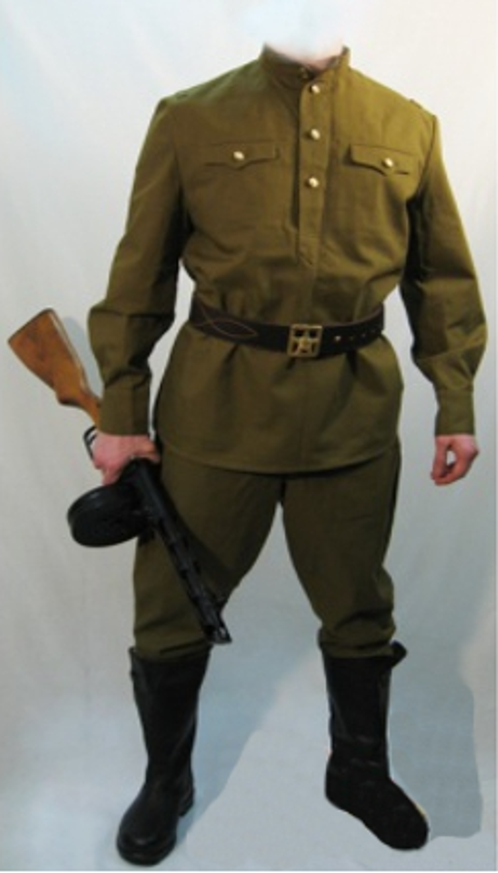 Костюм РККА 1943 года.