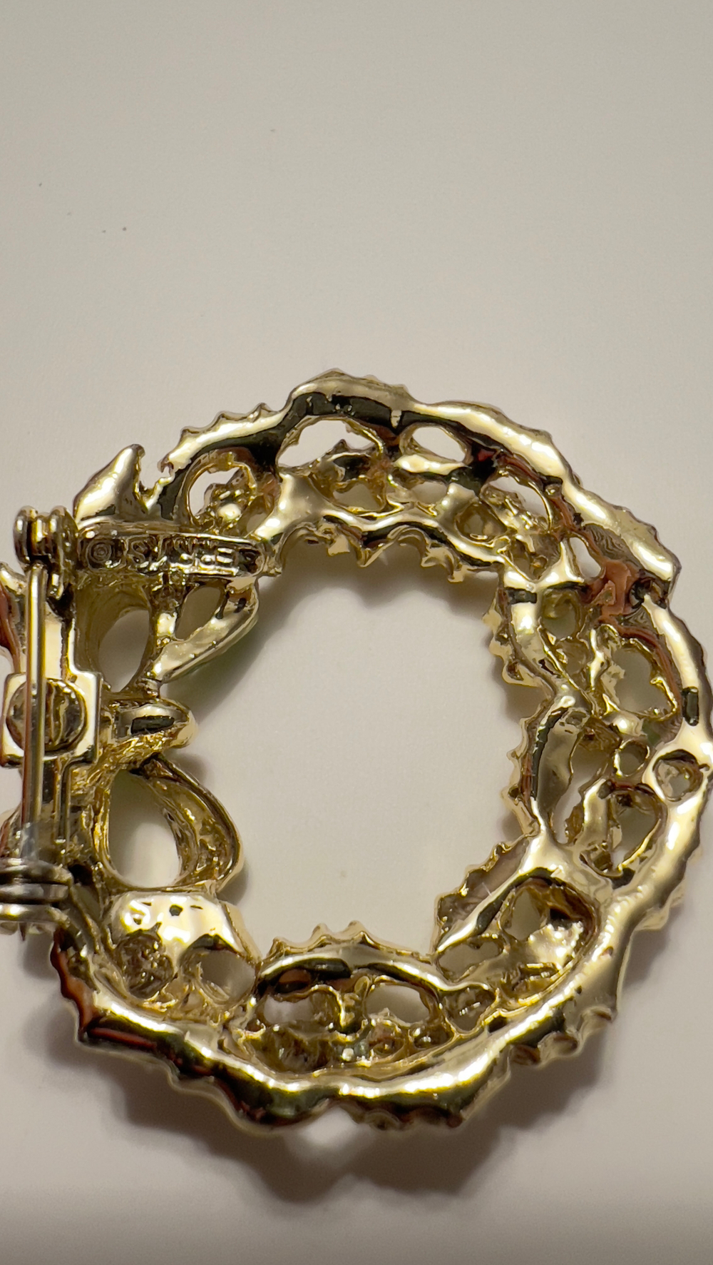 Новогодняя брошь веночек Gerry’s