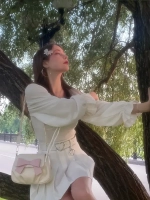 Сумка через плечо багет y2k с бантиком