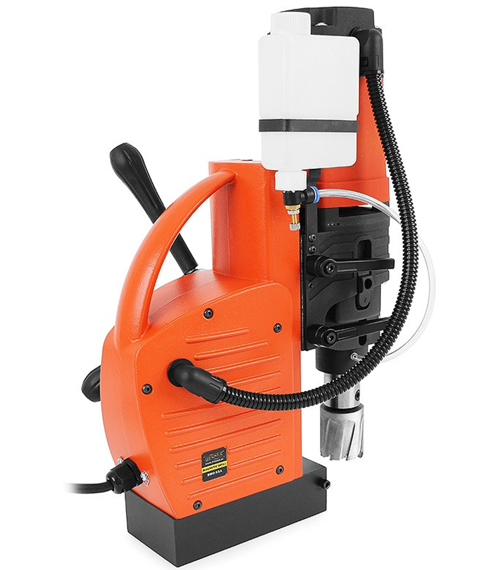 Станок сверлильно-резьбонарезной Messer ВMD-55А 11-01-055 на магнитном основании 1500 Вт