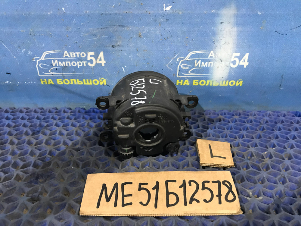 Туманка левая NISSAN ELGRAND 2004-2010