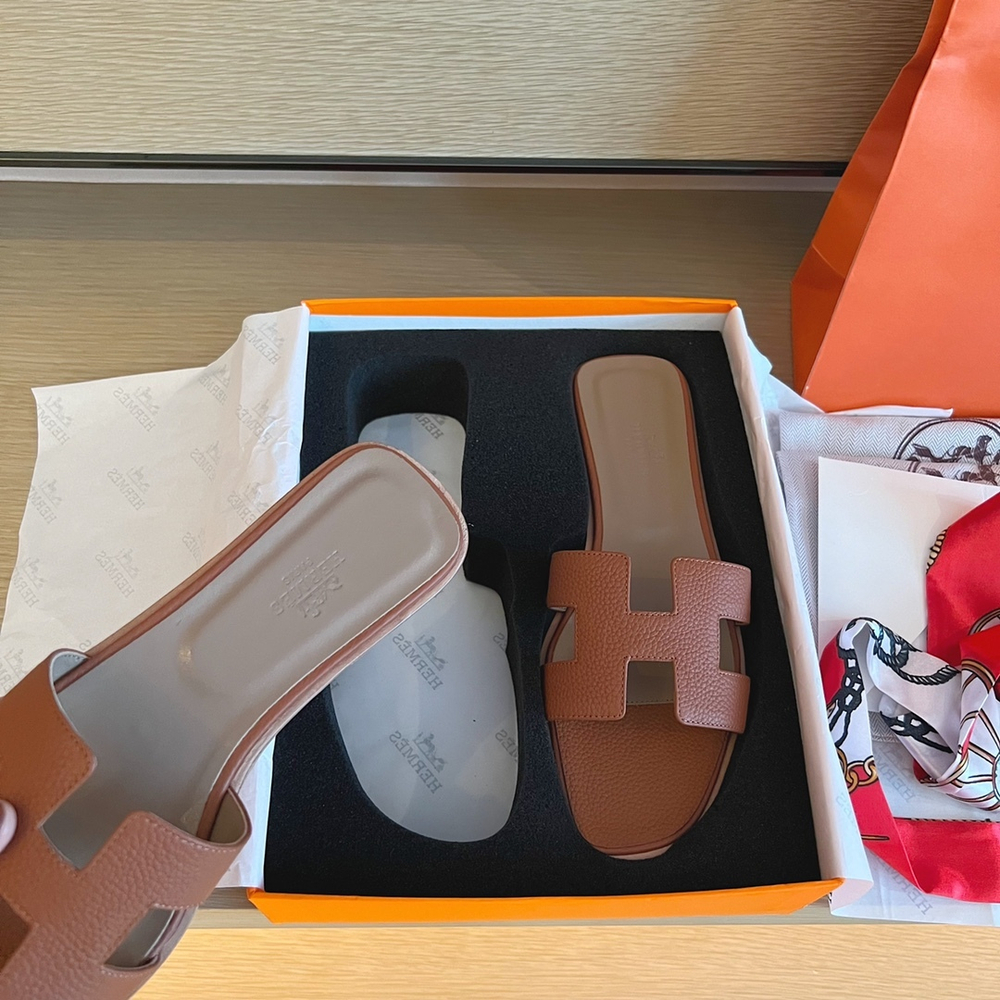 Hermes Oran Sandal