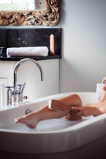 Телесный фаллоимитатор-реалистик Bradley C - 18,5 см. (Цвет: телесный)