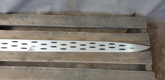 Накладка подножки левой Mercedes GLE (W166) 11-18 Б/У Оригинал A1666980348