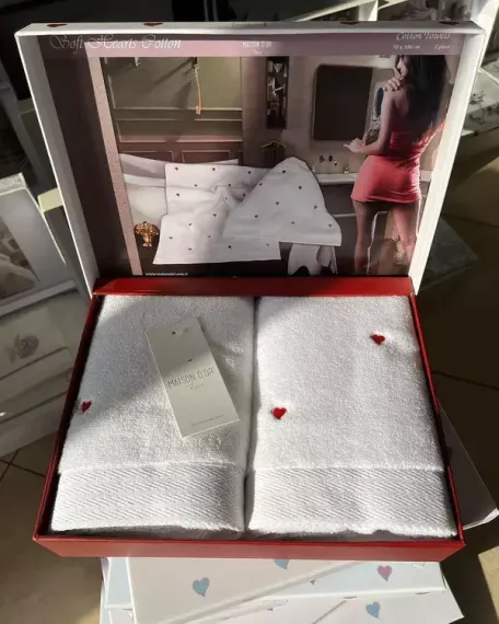 Набор полотенец  SOFT HEARTS красные 2пр 50х100 Maison Dor Турция