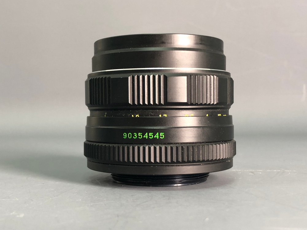 Helios 44M-4 М42