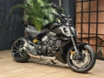 Мотоцикл Ducati Diavel V4 (2025)
