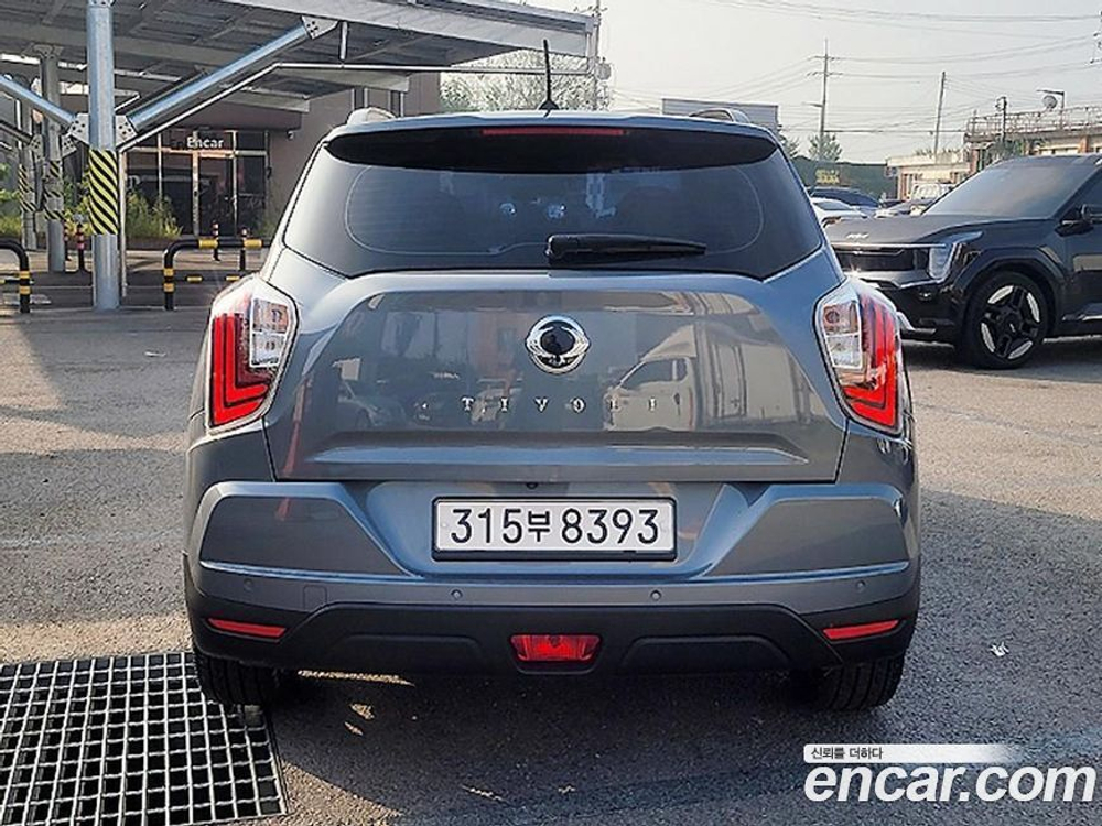 KG Mobility (Ssangyong) Very New Tivoli Дизель 1.6 4WD (08.2020)