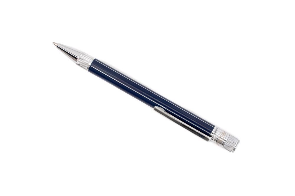 Omas Chic Blue – “Chrome”