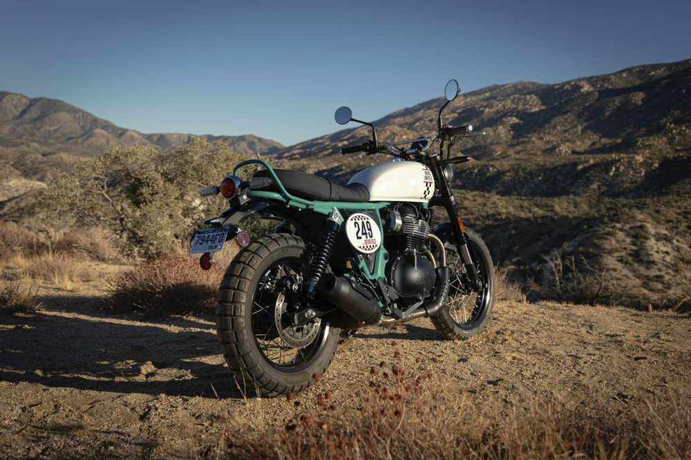 Royal Enfield Bear 650 Two Four Nine (Premium)