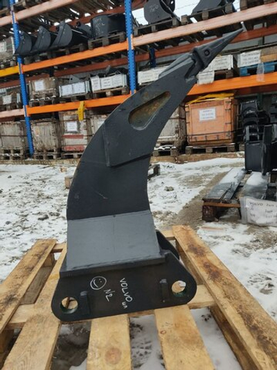Клык (рыхлитель) Volvo BL61 (BL71)