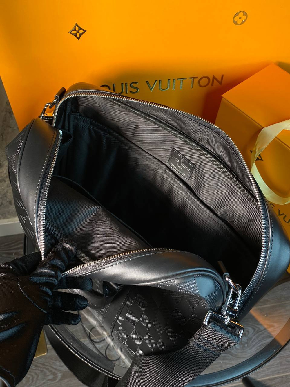 Портфель Louis Vuitton
