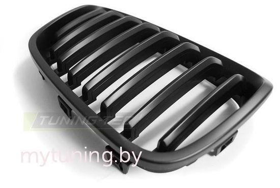 Решетка (ноздри) радиатора MATT BLACK для BMW 1 F20 F21