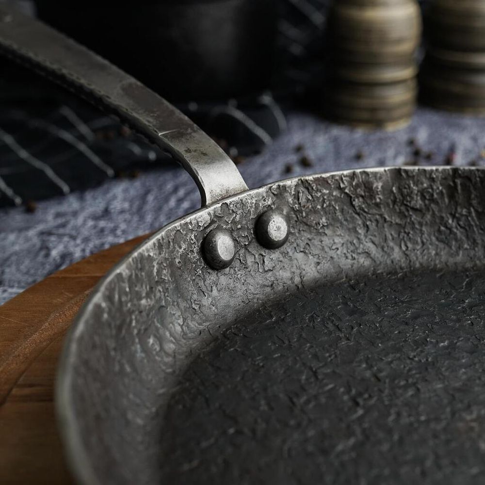 Сковорода для подачи 20 см h2,6 см круглая " " углерод. сталь ИНДУКЦИЯ P.L.