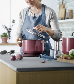 WMF Кастрюля Fusiontec Mineral 20 см 2,4 л розовый кварц