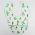 5553820 Нагрудник детский непромокаемый, с карманом «Кактусы», цвет зелёный