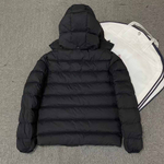 Пуховик Moncler