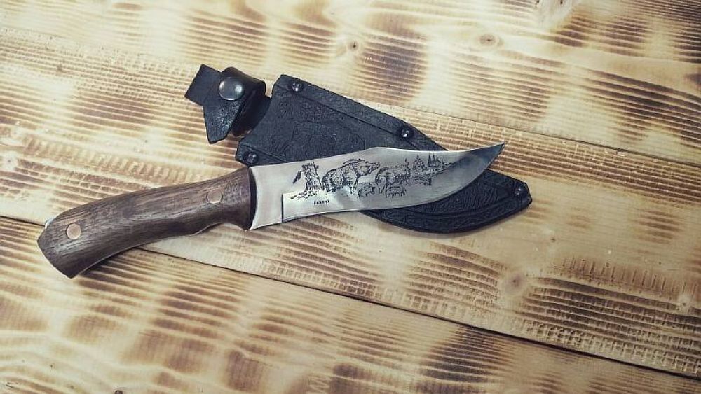 Нож Кизлярский Кабан с кожаными ножнами