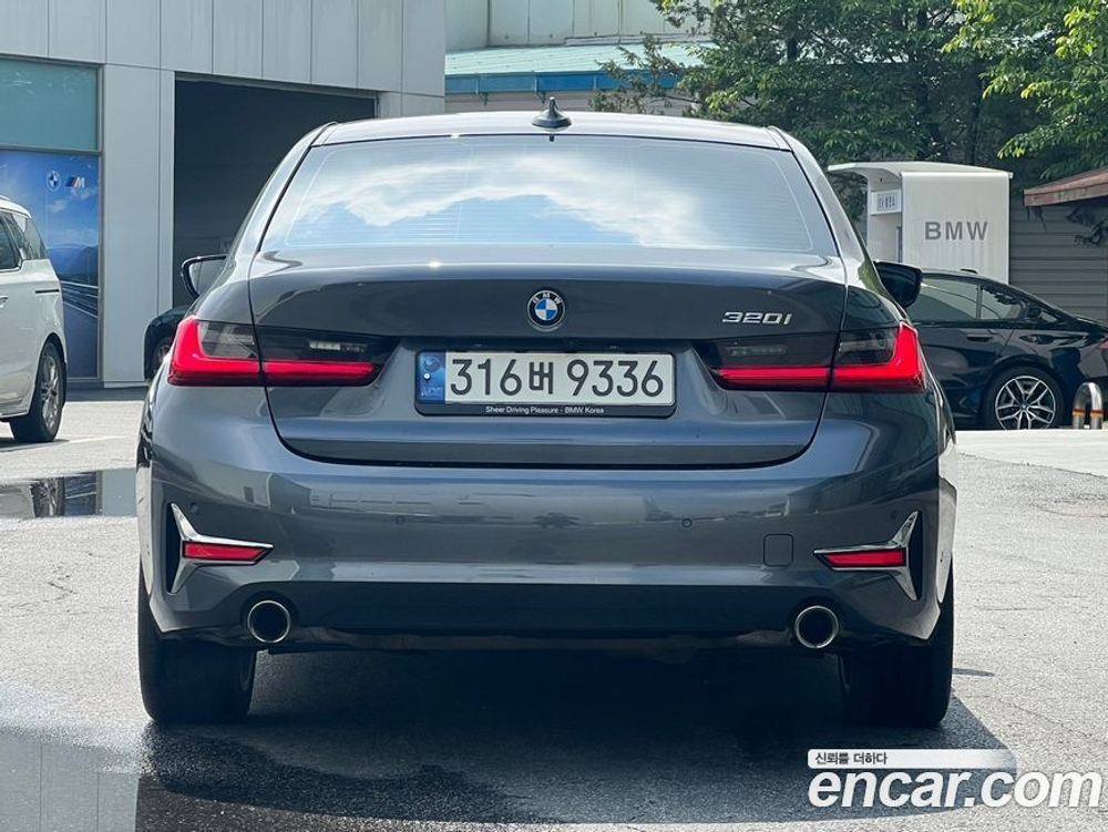BMW 3 Series (G20) 320i Luxury (07.2021)