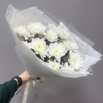 Букет из 3-х белых хризантем