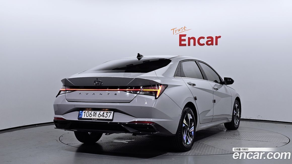 Hyundai Avante (CN7) 1.6 (09.2020)