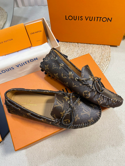 Louis Vuitton Mocassin