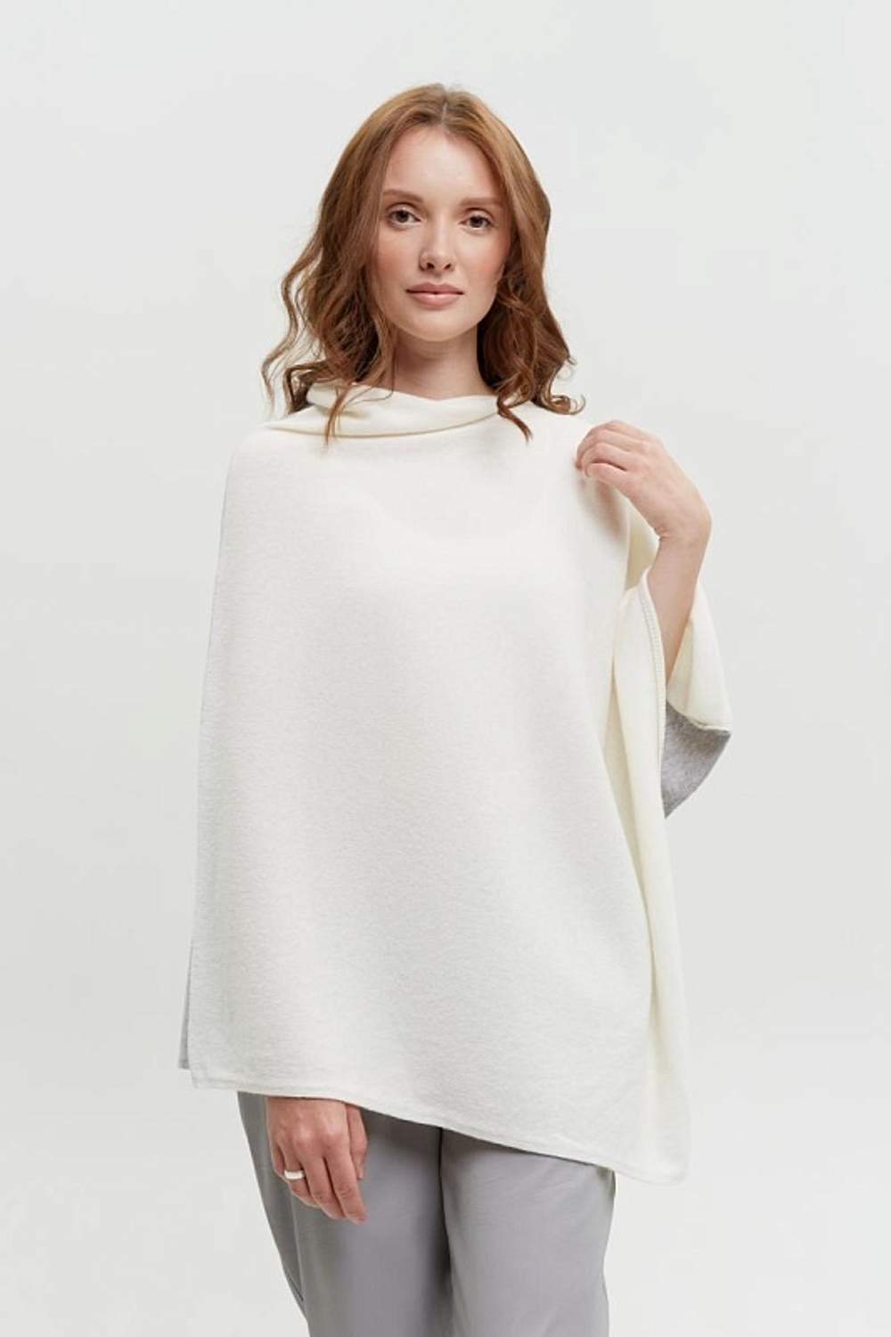 Накидка женская Т028-02/03 белый/серый