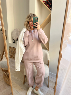 Костюм с поло пудра