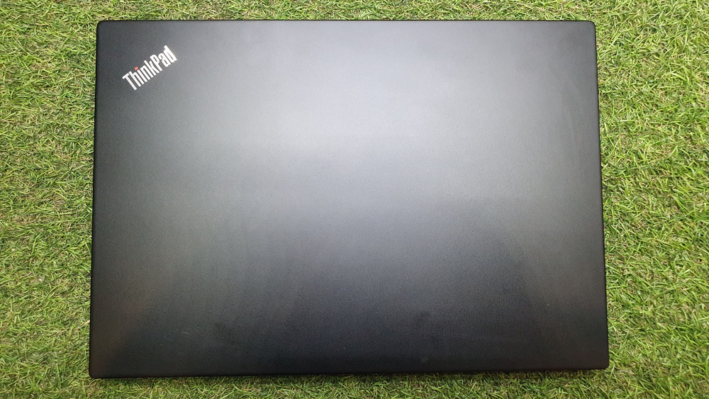 Ноутбук Lenovo i3-8/4Gb/FHD