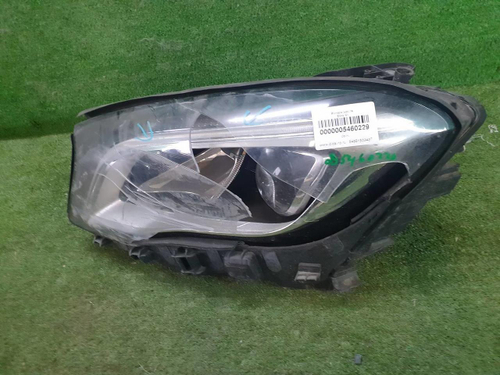 Битая Фара левая Mercedes GLA x156 (2017-2020) LED