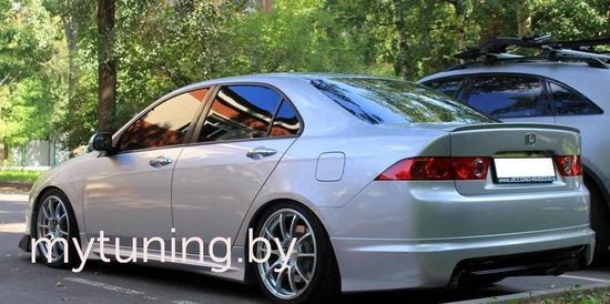 Накладки на пороги Mugen V.2 для Honda Accord 7