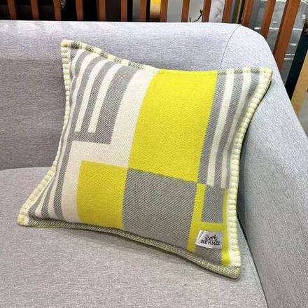 Подушка Hermes