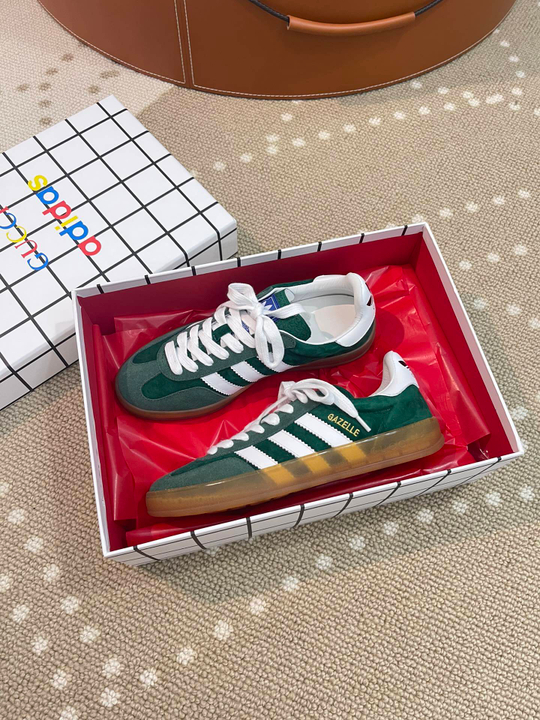 Gucci Adidas Gazelle Sneaker