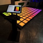 Интерактивный светодиодный пол «Арена Pixel battle»