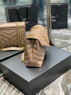 Saint Laurent Loulou 25 cm